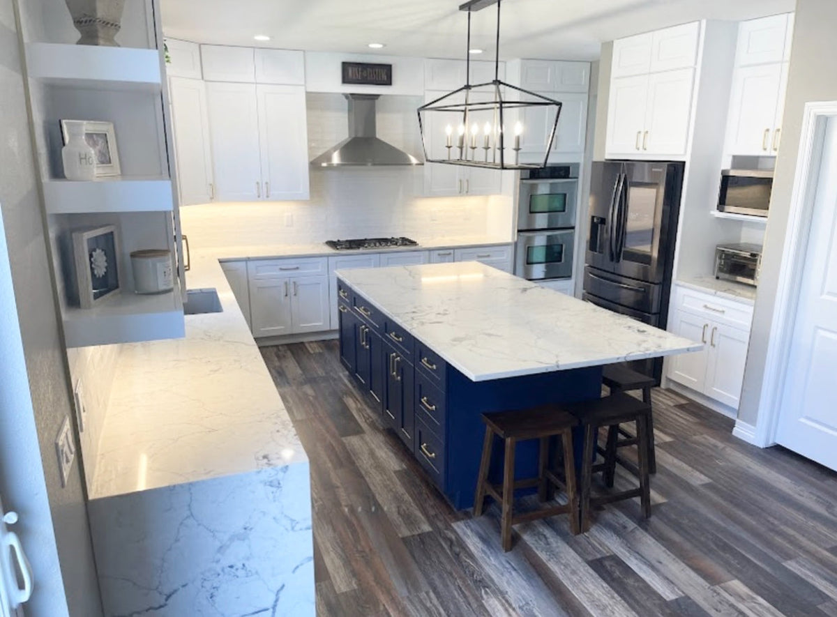 Rose Hill kitchen cabinets for contractors, remodelers, and builders from Emerald Fern Finishes