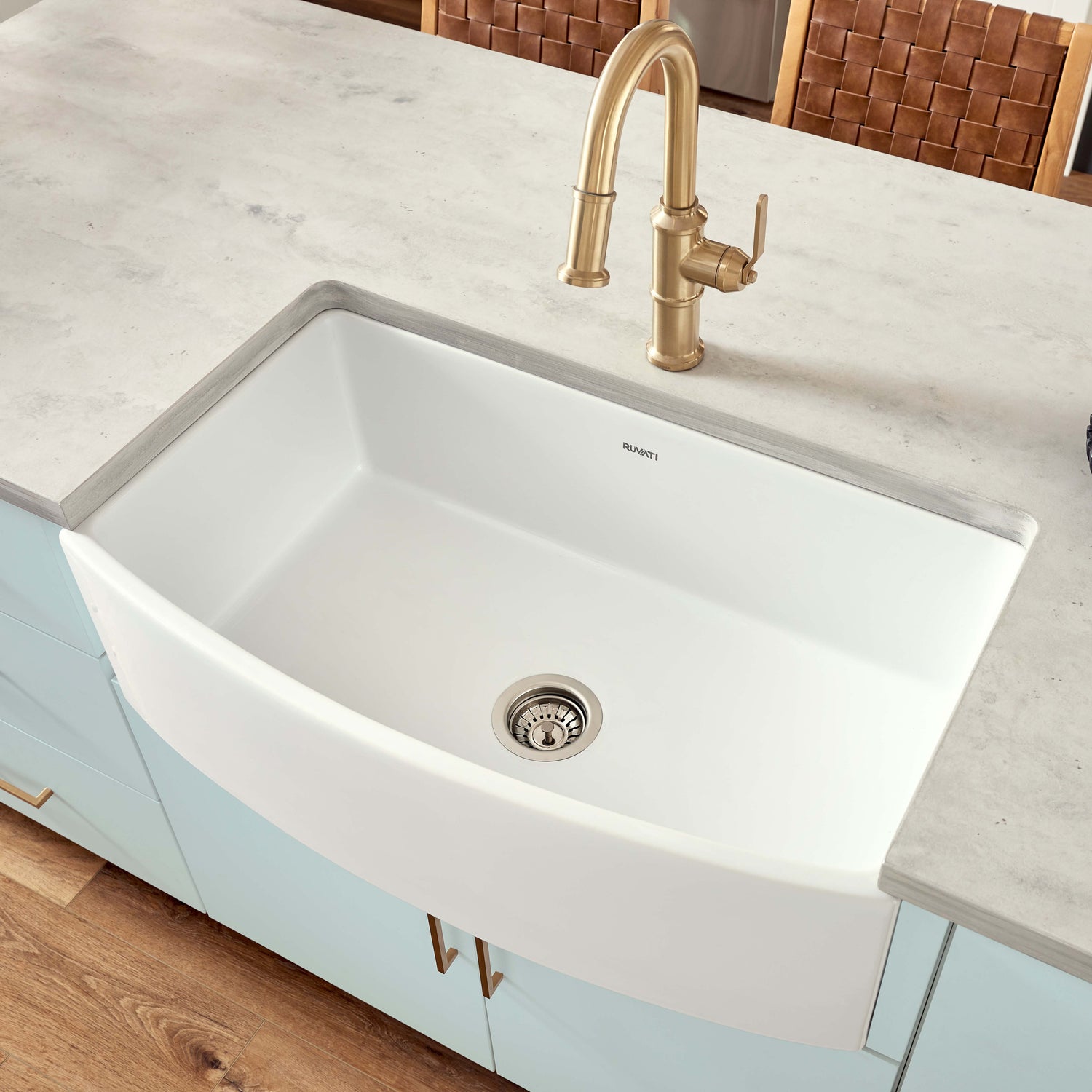 Ruvati RVL2398WH