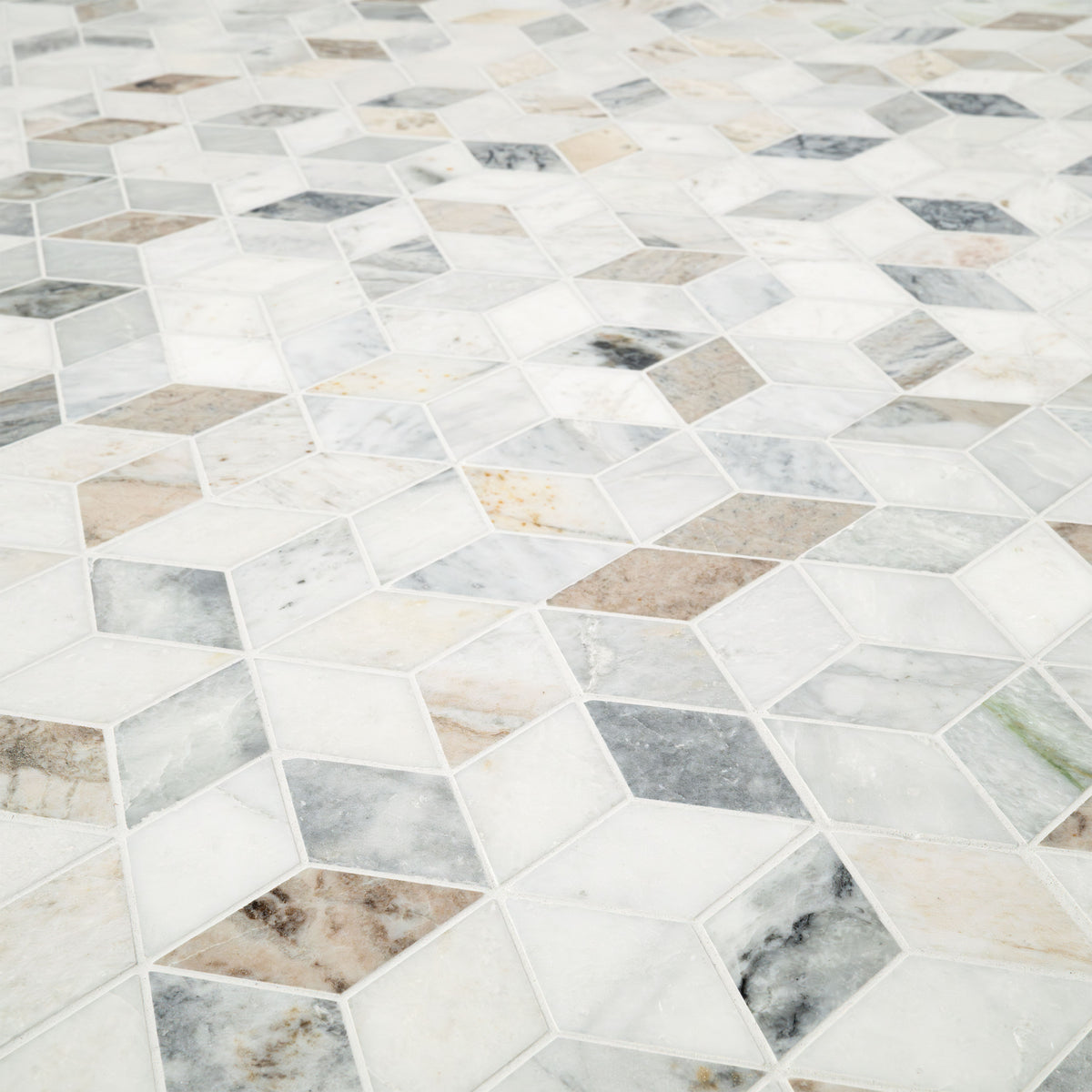 Arabescato Venato White Cube honed - angle view