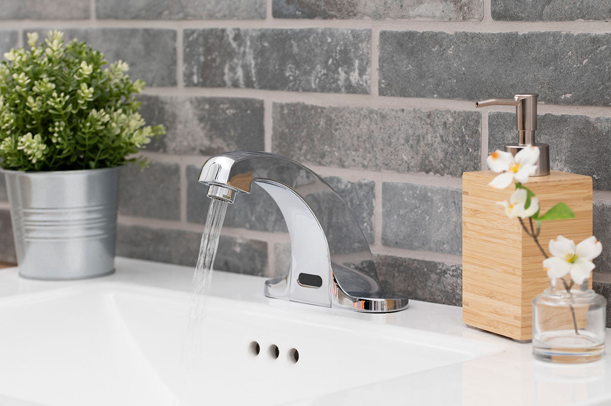MSI 421 Chrome touch-free bathroom faucet lifestyle