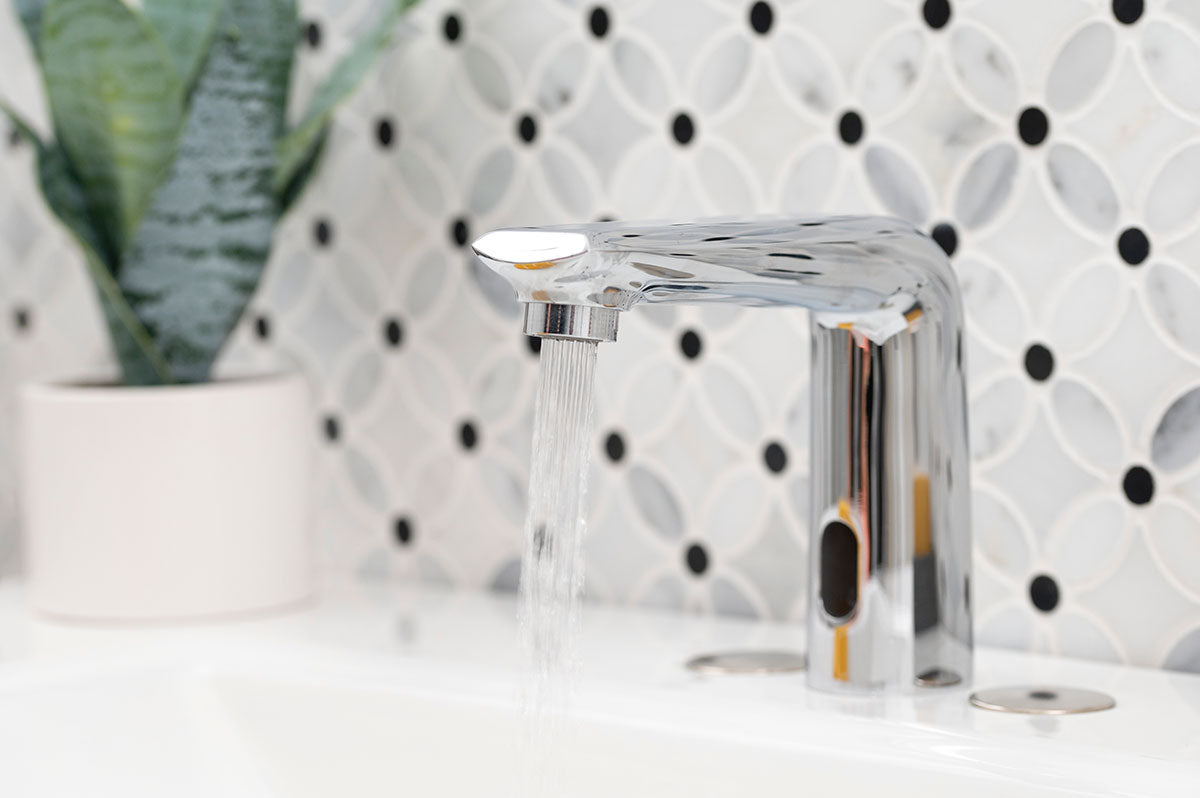 MSI 811 Chrome touch-free bathroom faucet room scene
