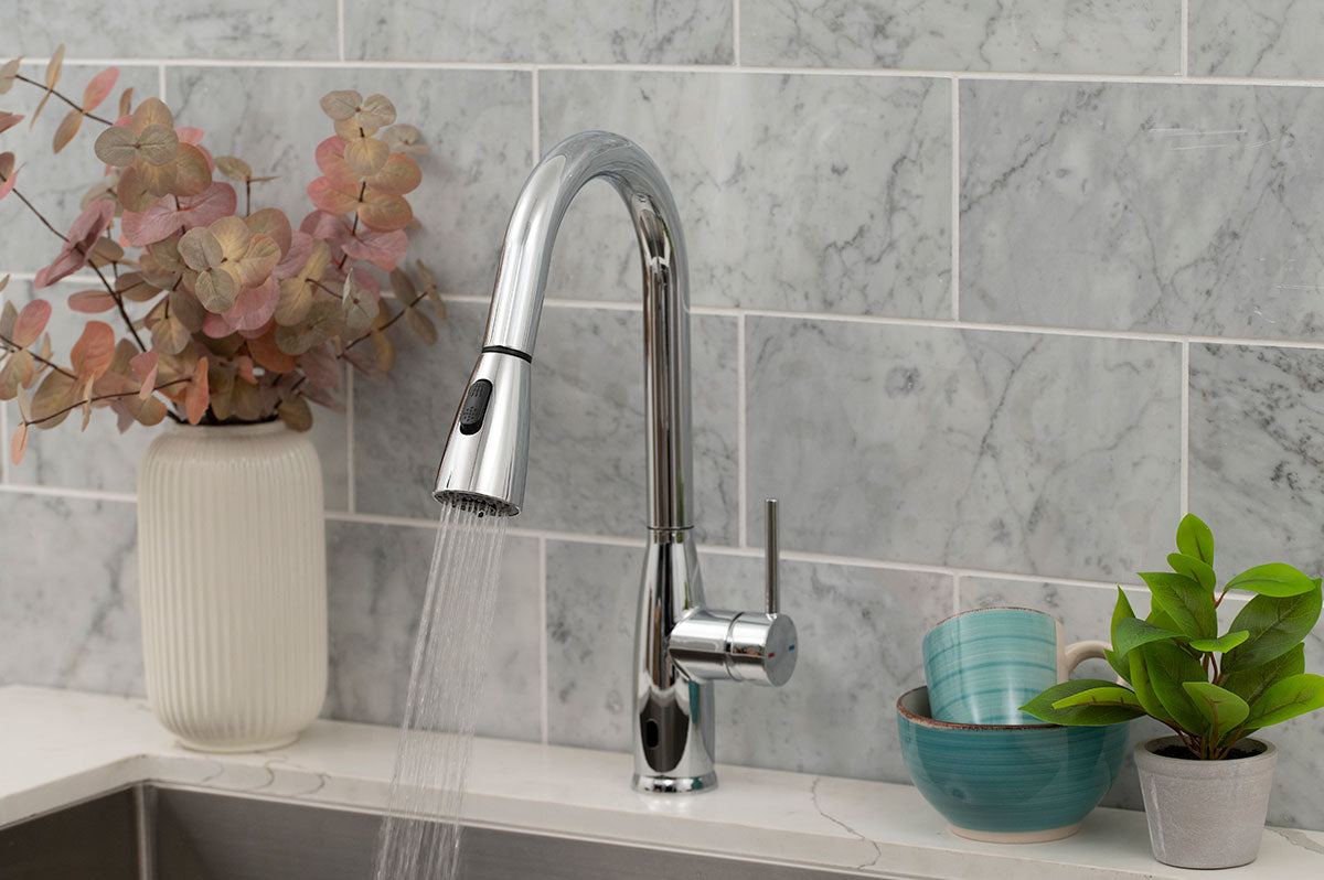 MSI Touch-Free Infrared Sensor Kitchen Faucet 812 in Chrome - kitchen scene