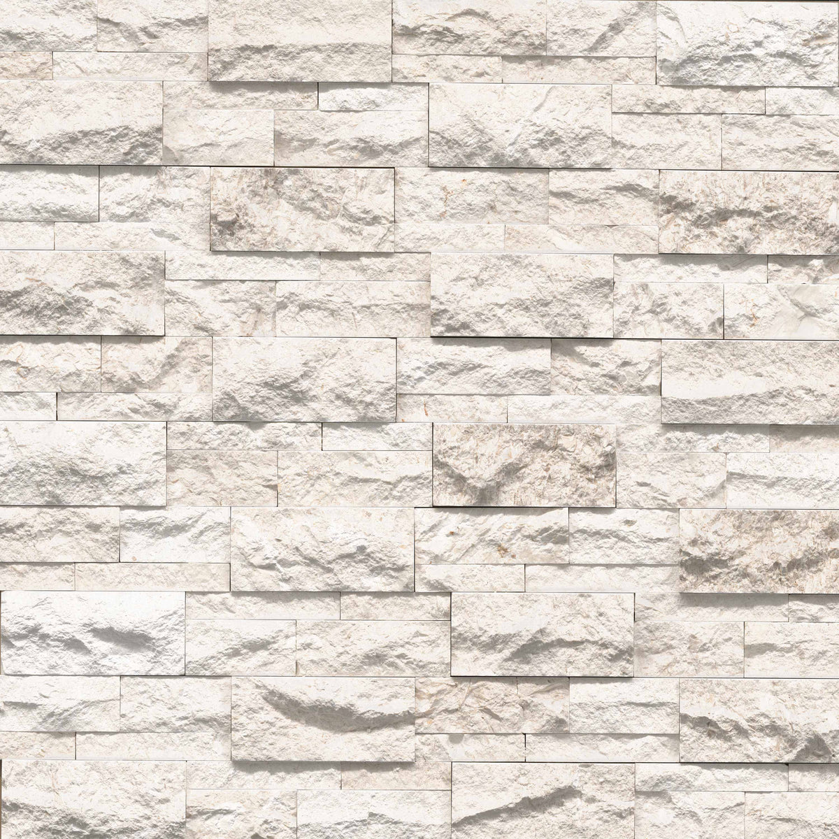 Mayra White XL Rockmount